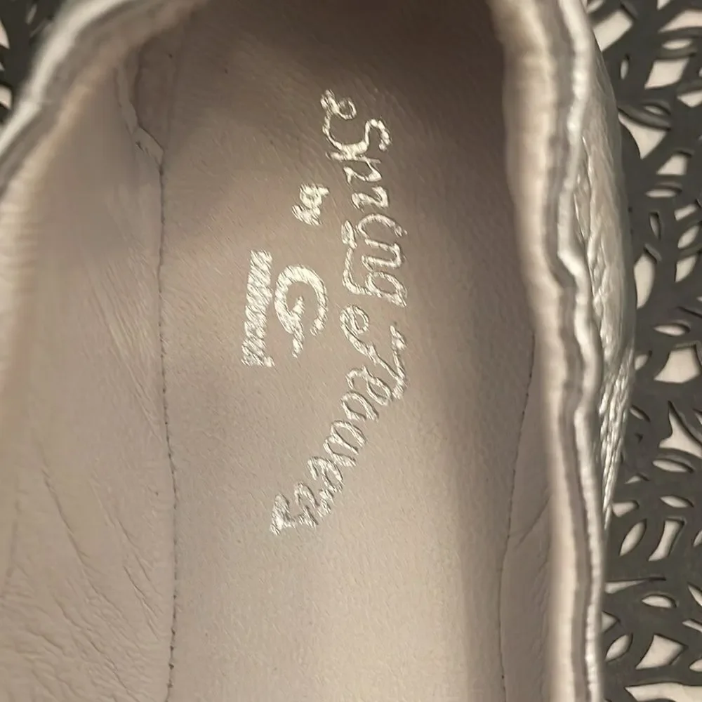 GALLUCCI  Silver Metallic Ballets Flats Bow 11